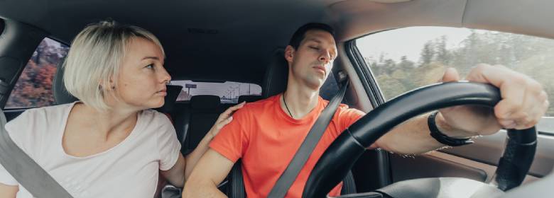 Tired man falls asleep while driving