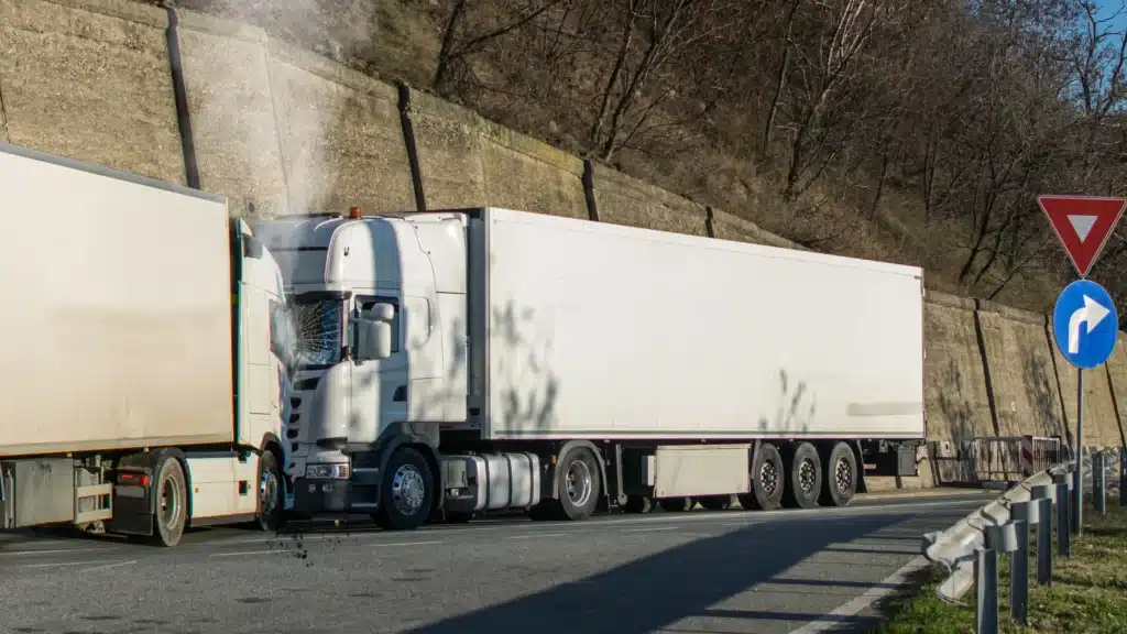 Two trucks collided with each other